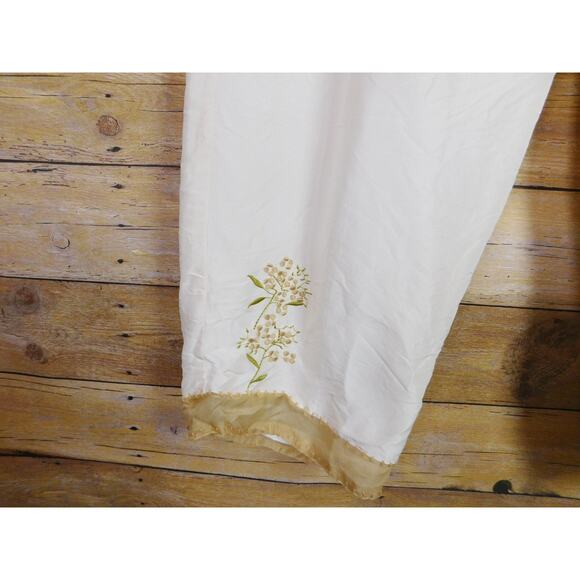 Women Outfit Sleeveless Top Pants 10 Cream White Embroidered Flowers Silk - Picture 8 of 14